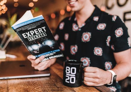 Câte ore sunt necesare pentru a deveni expert?