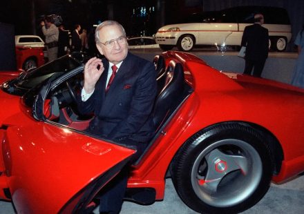 Ford Mustang, Crysler și despre cum Lee Iacocca a salvat acești producători